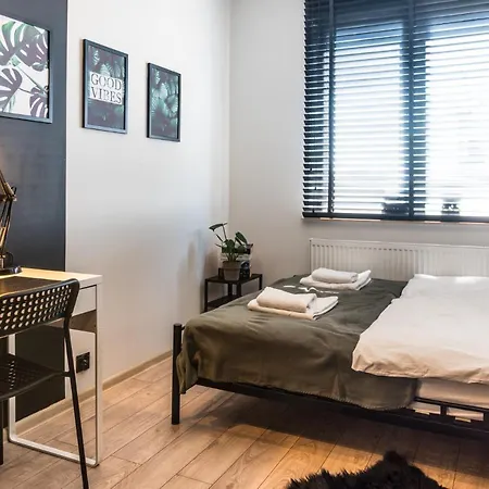 Lägenhet Flat 33